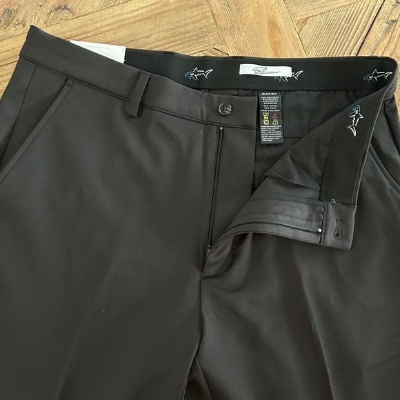 Greg Norman Mens Ultimate Classic Travel Pant Black 34x30 Stretch Golf NWT - Picture 2 of 13